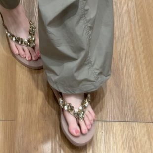 涼拖鞋 外穿配裙子沙灘 2025水鉆腳防滑人字拖女夏防臭夾涼鞋 新款