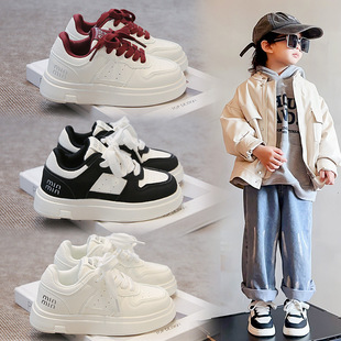 2025春款休闲百搭儿童低帮板鞋轻便防滑男女童运动鞋幼儿园3-12岁