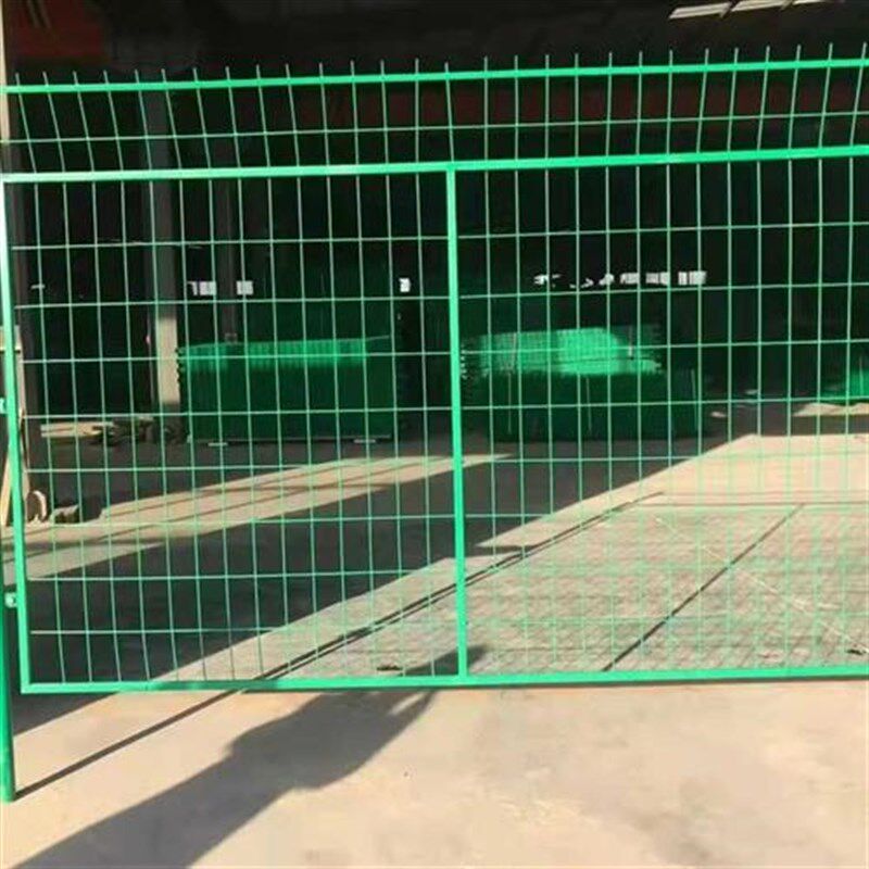 边框护栏网栅栏围挡高速t河道 球场围网 果园围网立柱可定制