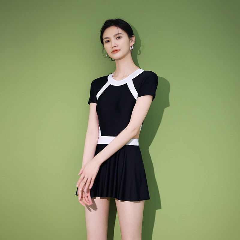 连体泡温泉泳衣女保守显瘦遮肚2024新款游泳T馆运动裙式泳装女