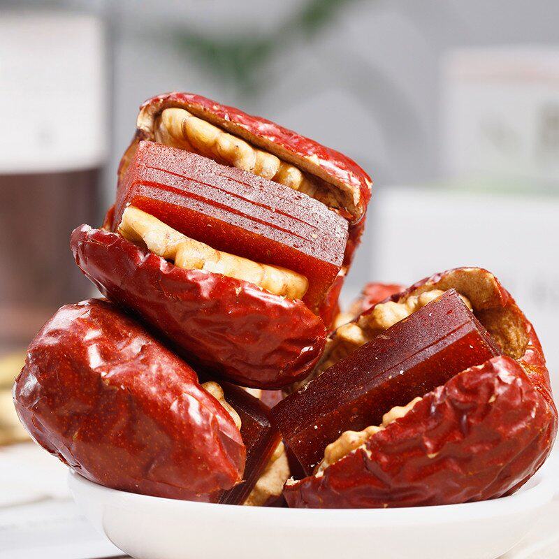 红枣夹核桃仁山楂糕酸甜抱抱果新疆和田大枣夹心派枣糕小零食