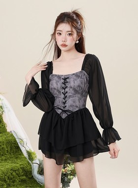 连体泳衣女夏2024o新款爆款海边保守显瘦遮肚高级感裙式平角游泳