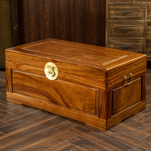 百年老樟木箱子独板整板仿古红樟木婚嫁结婚储物大号字画收藏木箱