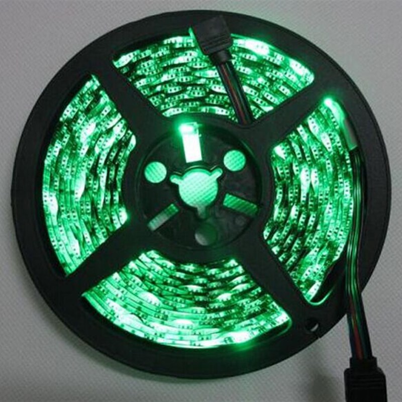 12V5050黑板黑底滴胶防水汽车专用LED灯带七彩变色RGB60灯珠贴片