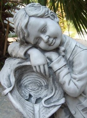 欧式玻璃钢人物雕塑艺术品客厅户外落地摆设可定制作靠桶流水喷泉