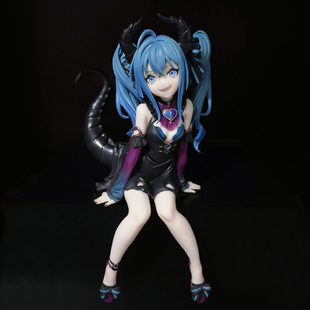 创意汽车摆件恶魔初音手办车载中控台屏幕公仔车内装饰品电脑机箱