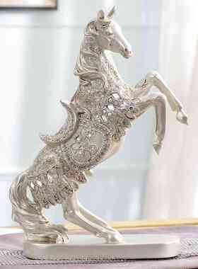 装饰品摆件马酒柜玄关客厅办公室礼物家里乔迁新居家居工艺品招财