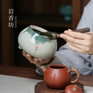 密封储茶罐 岩香坊冰裂手绘荷花釉下彩家用茶叶罐陶瓷流苏中式