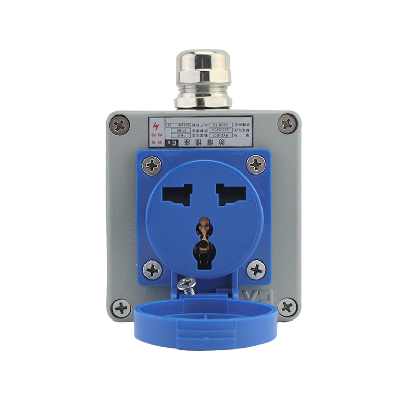 工业多功能10A16A空调防爆插座工程三孔防尘插排220V户外接线板