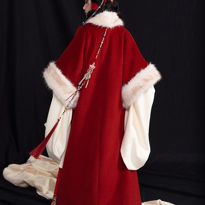 芷蘅间【长日灯明】裘衣汉服 秋冬红色过年汉元素毛绒宫灯元素