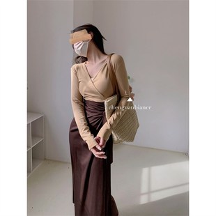 城南邊兒3.27哪個女孩子會拒絕這種穿搭修身 溫柔感綁帶裙 打底衫