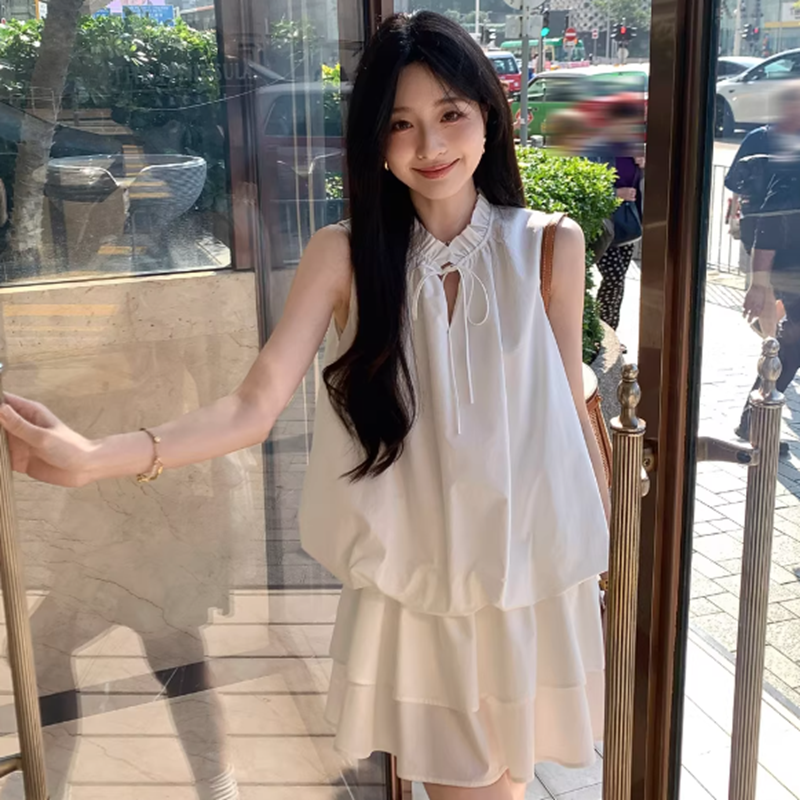温柔风V领系带黄色花苞连衣裙女新款百搭显瘦a字无袖短裙短裤套装