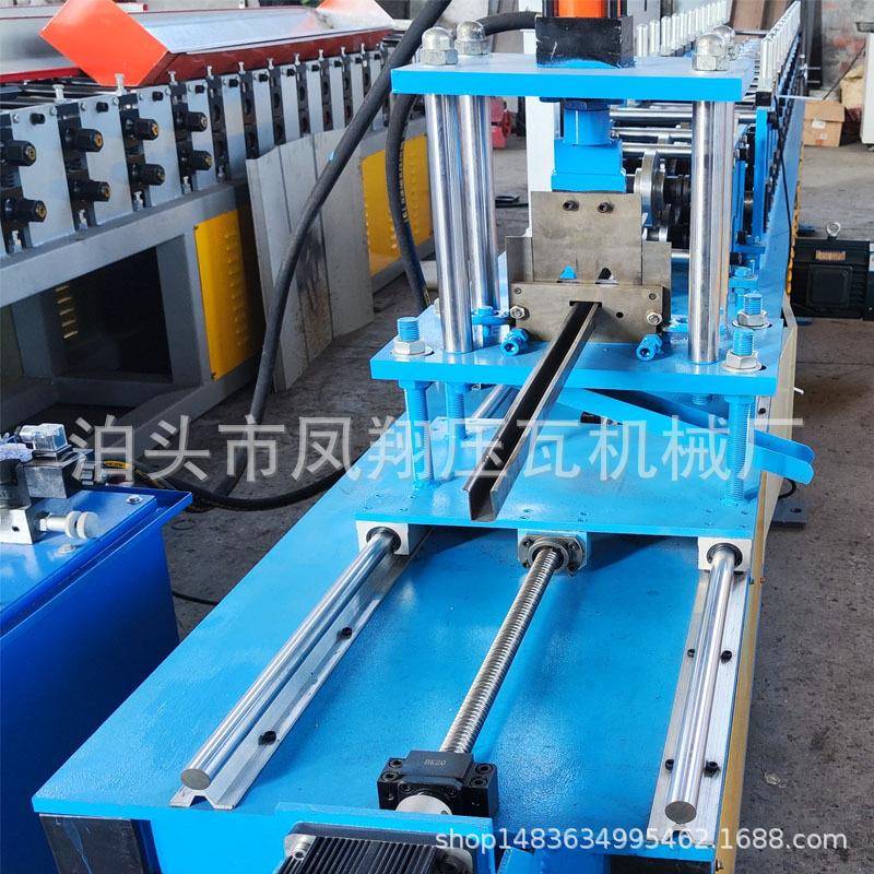 伺服追剪不停机龙骨机异型冷弯成型机轻钢房高精度快速成型机