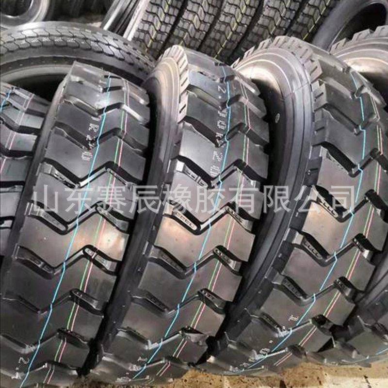 1200r201200r24卡卡客车轮胎