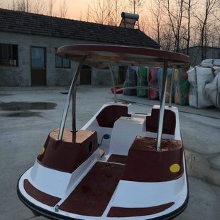 脚踏船 公园游船 四人脚踏船  水上自行车  水上三轮车电动船