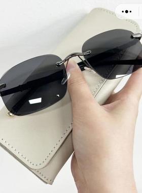 俄罗斯大白鲨太阳眼镜男款2025款男士开车专用眼镜无距好物偏光墨