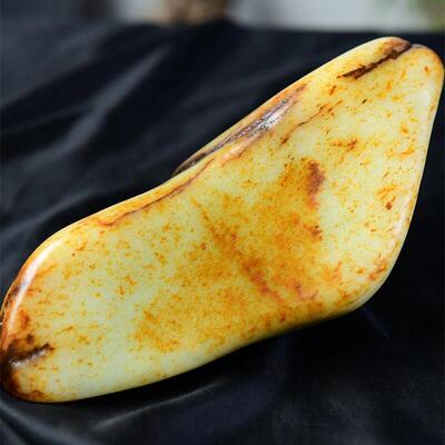 天然新疆料玉质细腻油性好老坑料和田玉籽料原石小摆件5600g犹