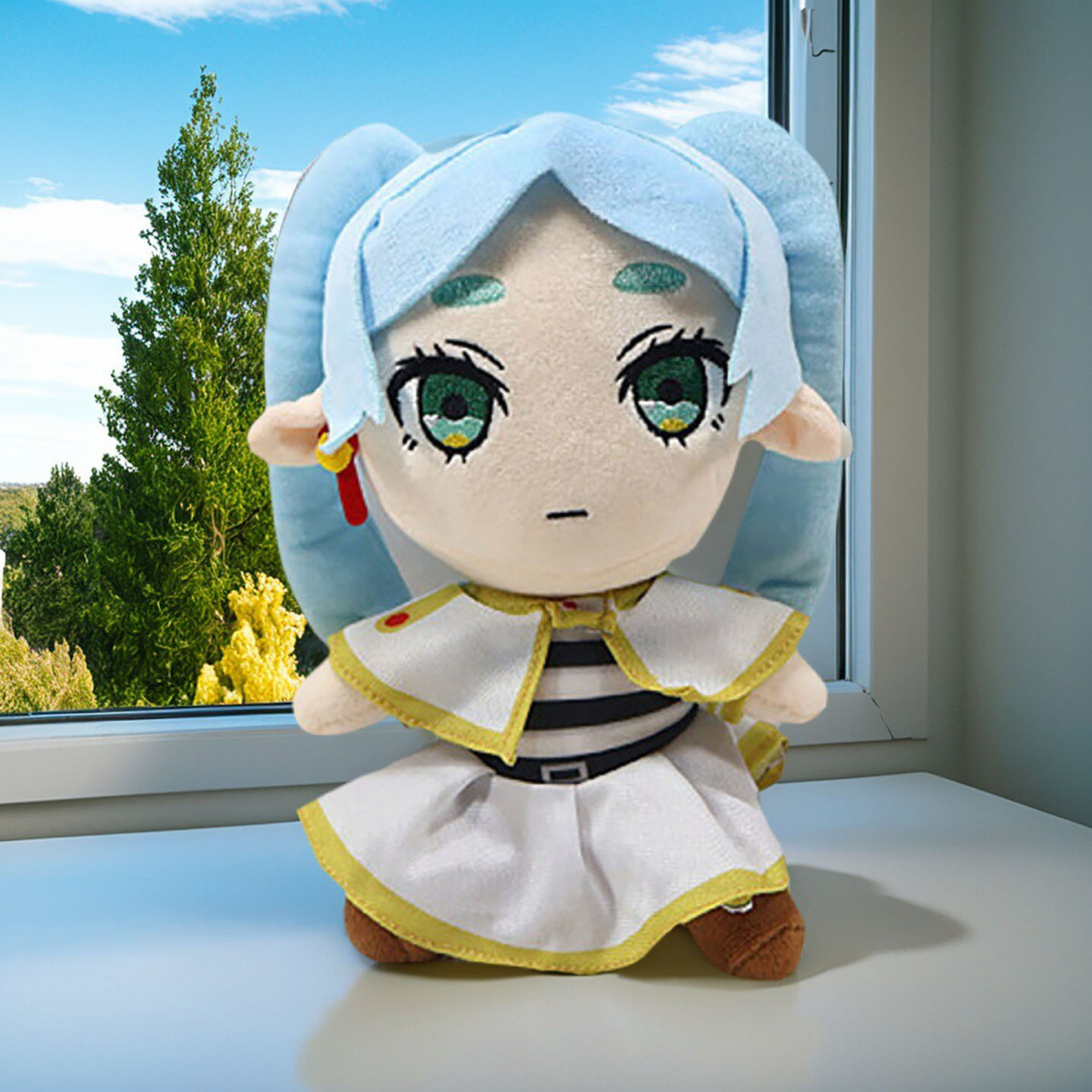 芙莉莲玩具毛绒公仔玩偶抱枕礼品