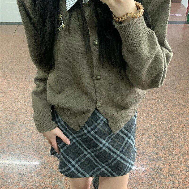 大码格子半身裙复古包臀a字裙胖mm遮肚百搭显瘦美式短裙灰色秋冬