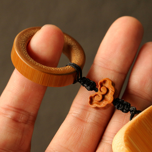 精品纯手工精磨天然十几年超厚老玉竹文玩手牌手把玩件竹牌小挂件