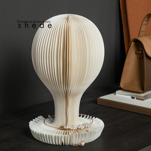 饰品摆件套装 意式 极简样板房衣帽间定制衣柜展厅衣橱毛毡衣服软装