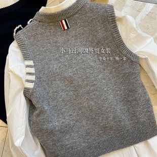 H胸前玫瑰提花羊毛针织套头背心女秋 叠穿指数NO.1 好看又搭