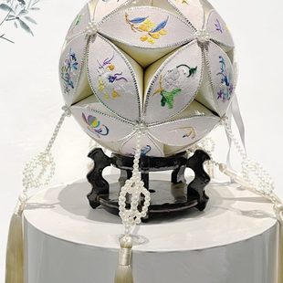 广西靖西绣蕴坊纯手工壮美广西25cm精美绣球