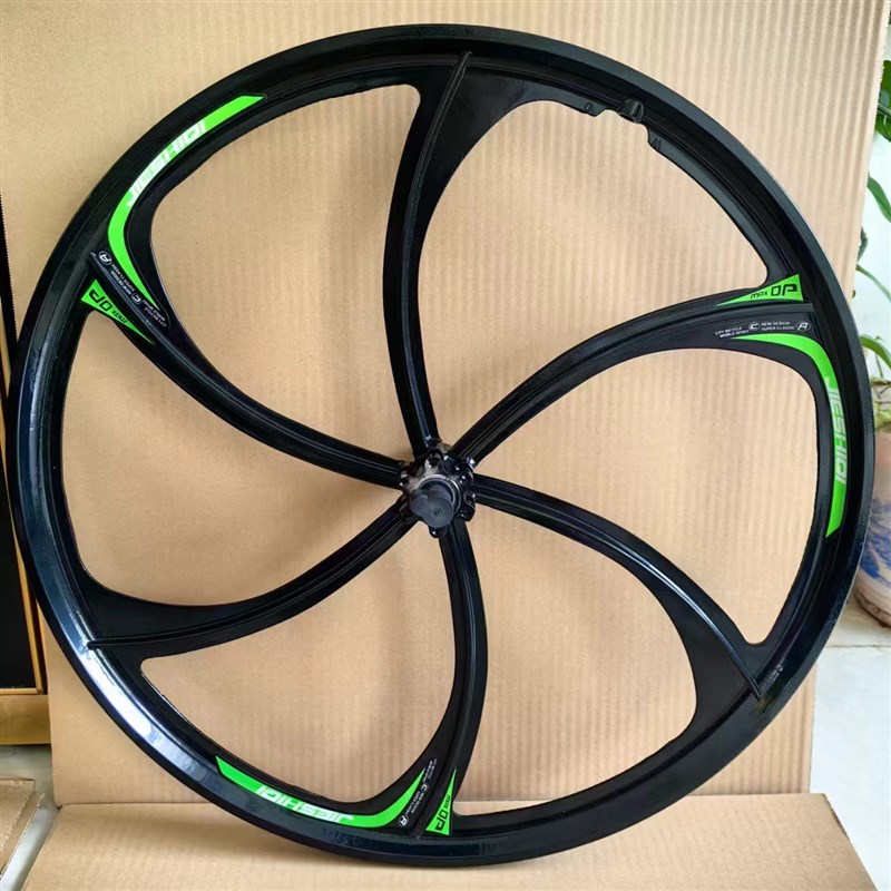 山地车轮组自行车镁合金一体轮毂轴承碟刹变速车轮三刀六刀十刀轮