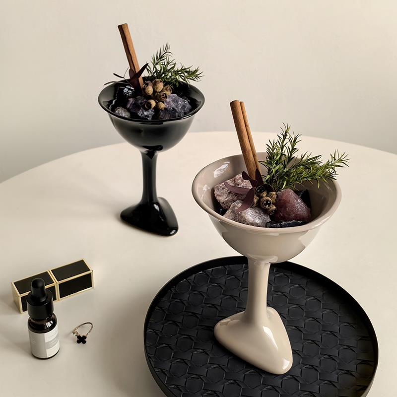 态生活轻奢风香薰晶石摆件家用持久留香无火扩香石高颜值软装饰品