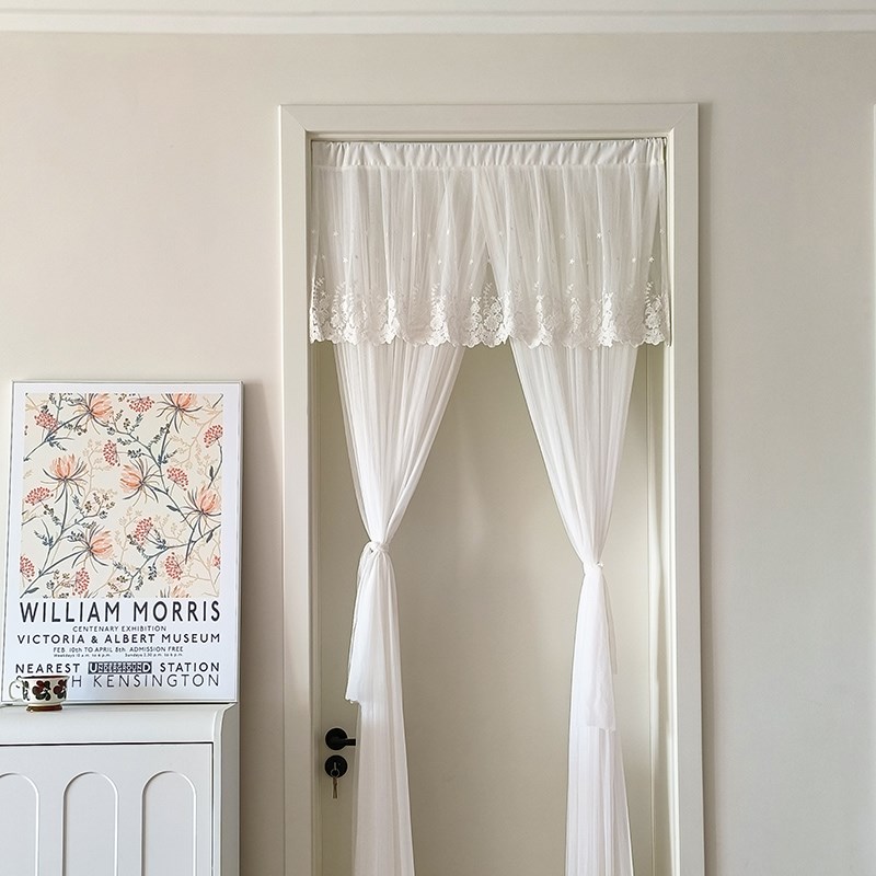免打孔安装纱帘简易少女轻法式奶油风蕾丝门帘遮挡帘魔术贴伸缩杆