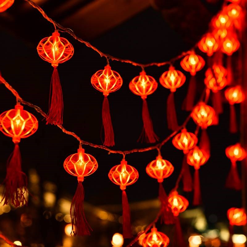 2024新年春节家用过年装饰lyed彩灯氛围灯太阳能流苏大红灯笼防水