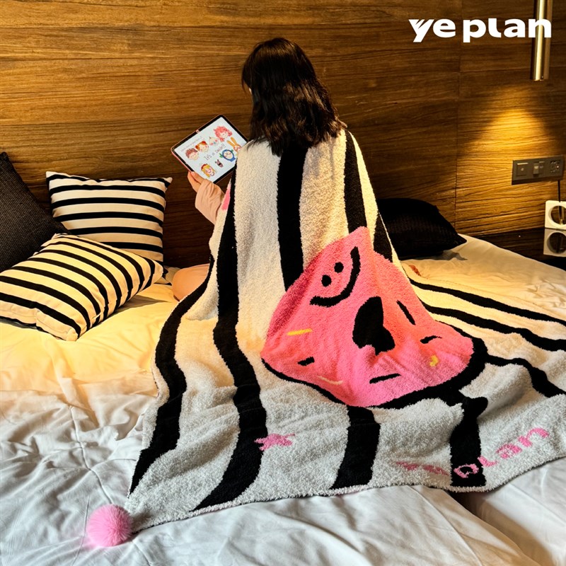 yeplan甜甜圈盖毯简约加厚双面半边绒毯空调毯午睡毯子礼物款毛毯