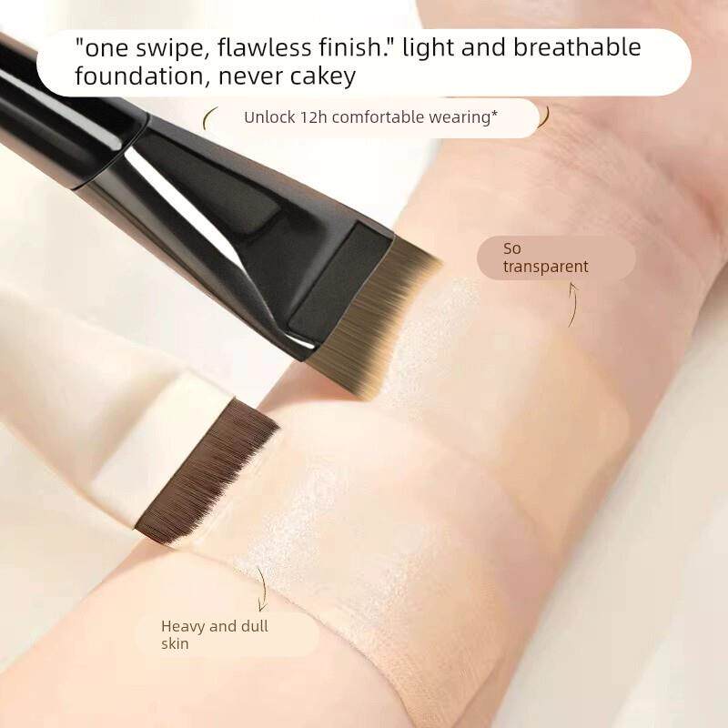 日本化妆刷套装化妆师专用无痕弧形刀锋粉底刷粉底液调色板戒指盘