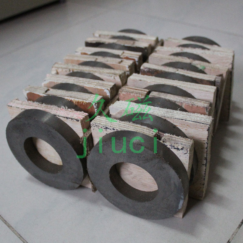 N40磁性材料烧结钕铁硼环形磁钢滚筒磁钢磁选机磁铁 D100*D50*15