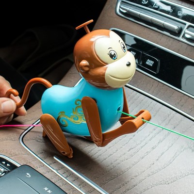 车载婴儿玩具坐车哄娃神器汽车后排座椅挂件安全安抚车上宝宝床铃