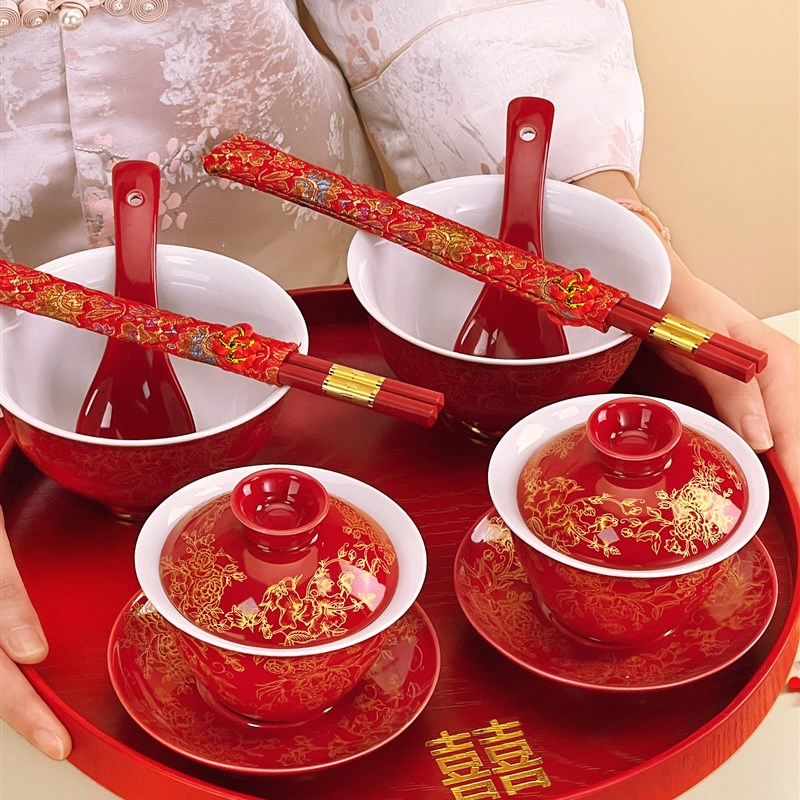 采购产品婚礼碗,婚礼改变,茶杯,新婚红对碗,筷子和勺子套,婚礼新