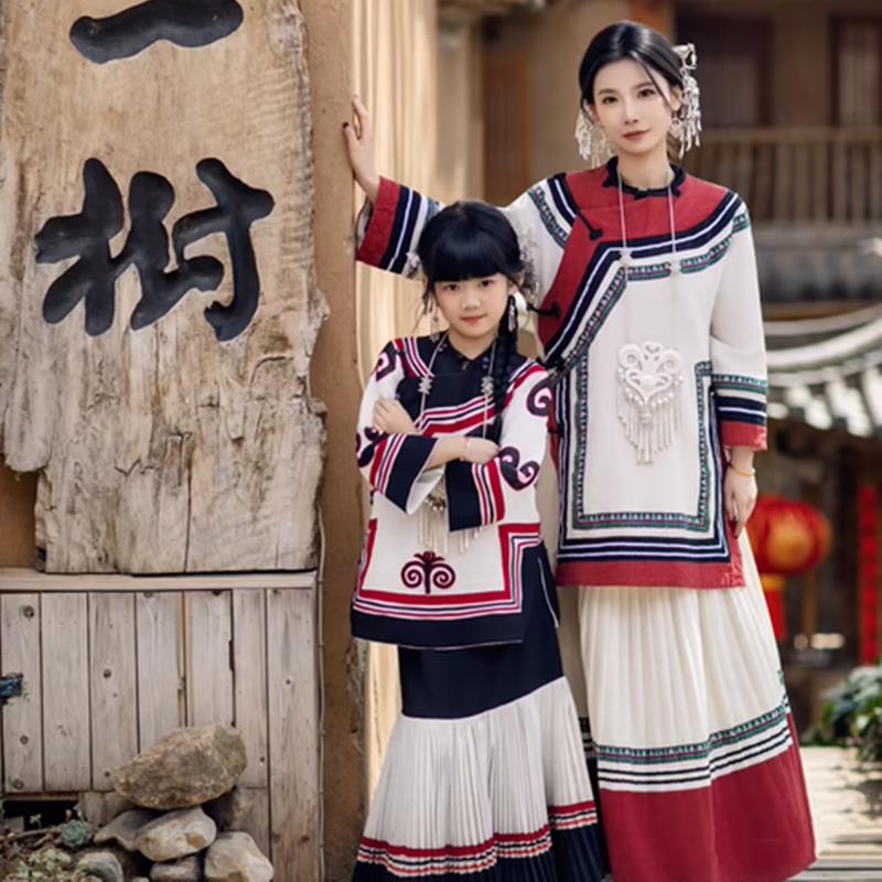 影楼新款b彝族风儿童服装母女两件套传统民族风摄影服舞台表演服