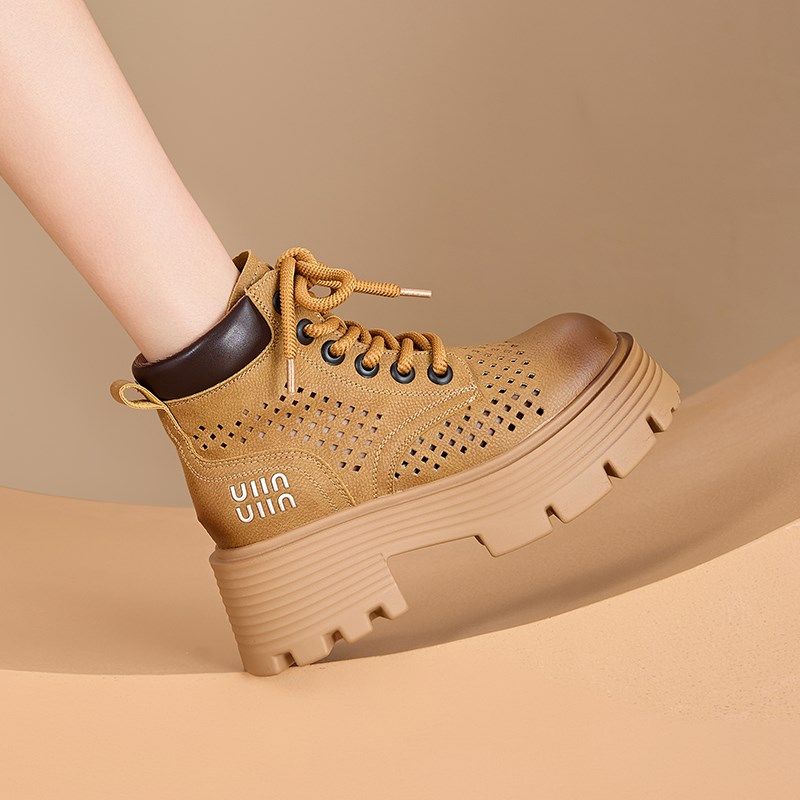 夏季马丁b靴女款2025新款英伦风超火厚底薄款女透气夏天内增高靴