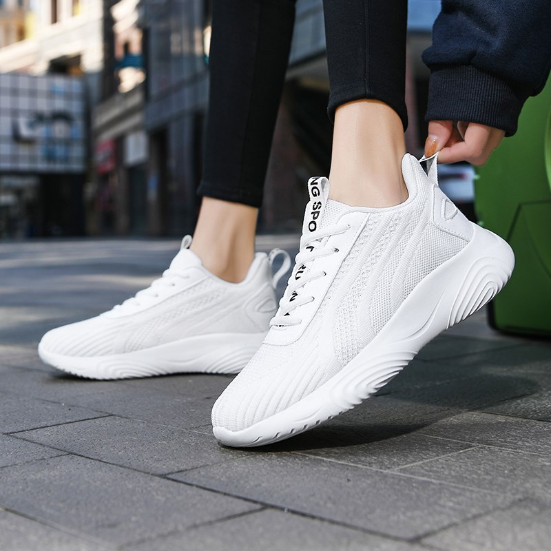 夏季大码男鞋轻便软底白色飞织网面学生运动鞋男款45小白鞋46网鞋