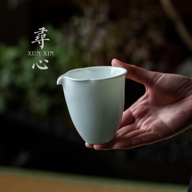 青瓷公道杯花口分茶器影青功夫茶陶瓷公杯茶海家用V泡茶杯茶具配