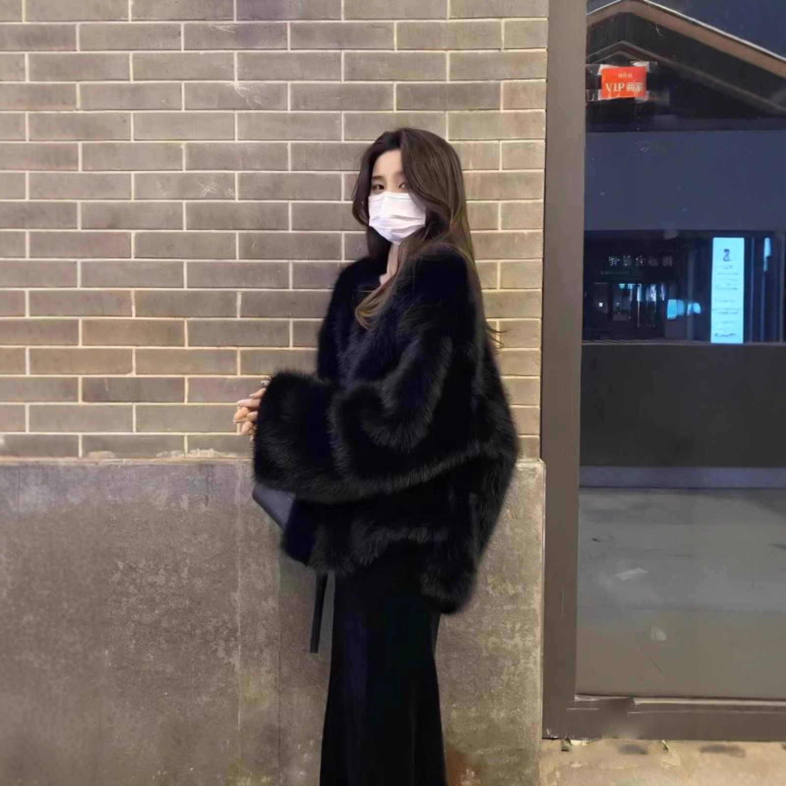 2025秋冬黑色仿狐狸毛毛绒外套女高级感环保皮草宽松显瘦毛茸上衣