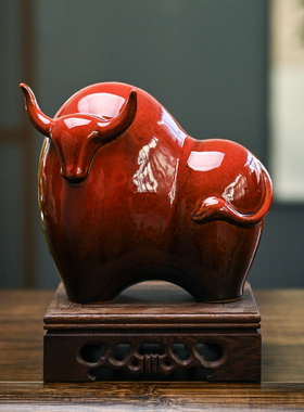 陶瓷生肖牛摆件中式招财转运红色牛动物家居客厅书房办公桌面摆放