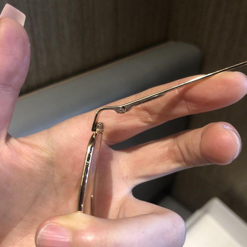 2024新款智能变色水晶玻璃老花眼镜男女双梁大框舒适弹簧腿不夹脸,ZIPPO/瑞士军刀/眼镜,老花镜,淘宝优惠券,粉丝福利购,淘宝优惠卷