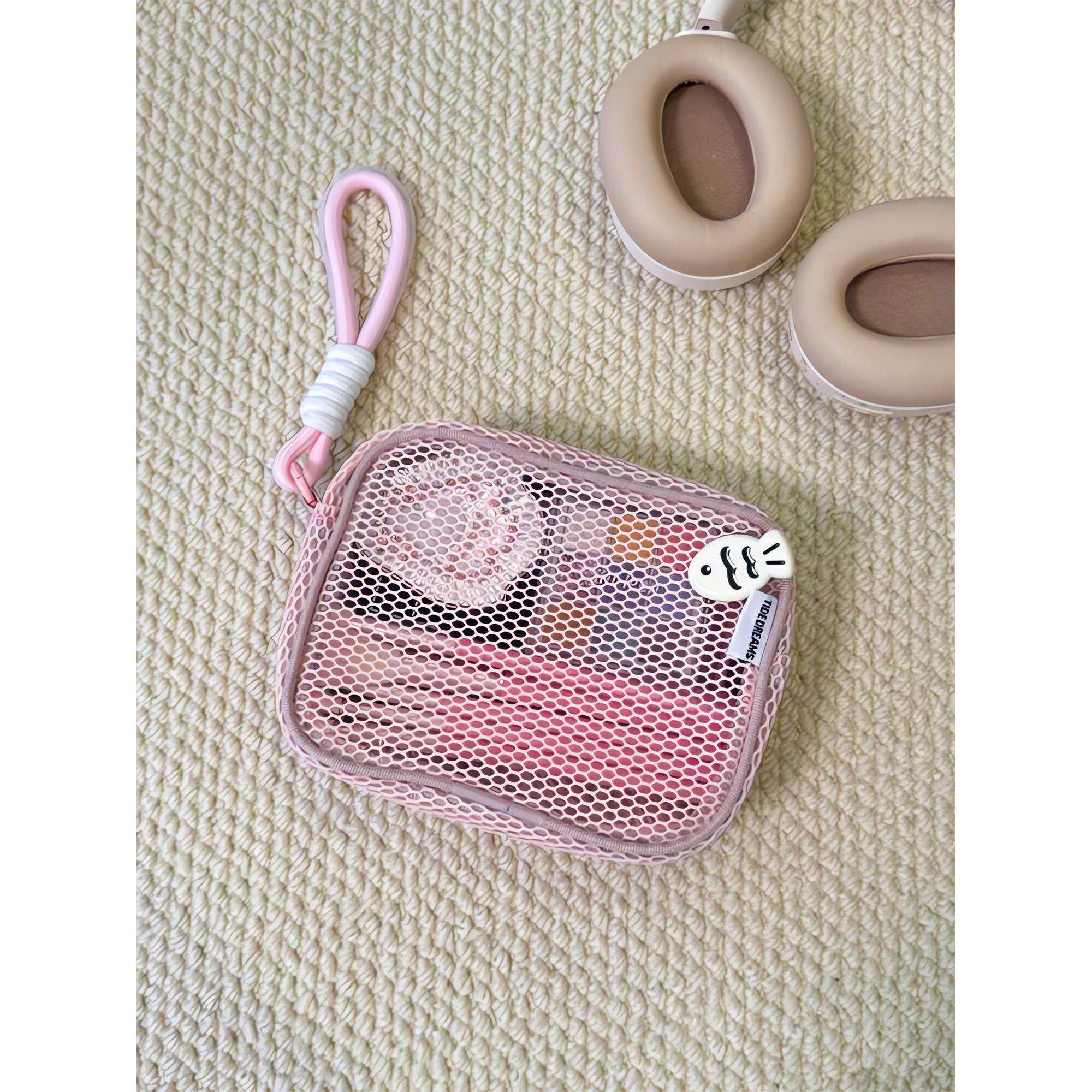 旅行化妆包女外出便携式护照卡包证件耳机卫生巾收纳包小型包