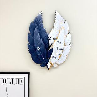 羽毛北欧挂钟客厅卧室家用简约现代静音钟表沙发背景墙轻奢时钟饰