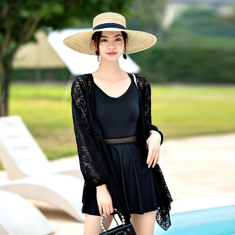 连体蕾丝罩衫微胖女孩高级保守网红风泳衣仙遮肉遮挡纱女款纯欲风