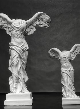 胜利女神石膏像摆件艺术品现代简约家居装饰品办公室创意复古雕像