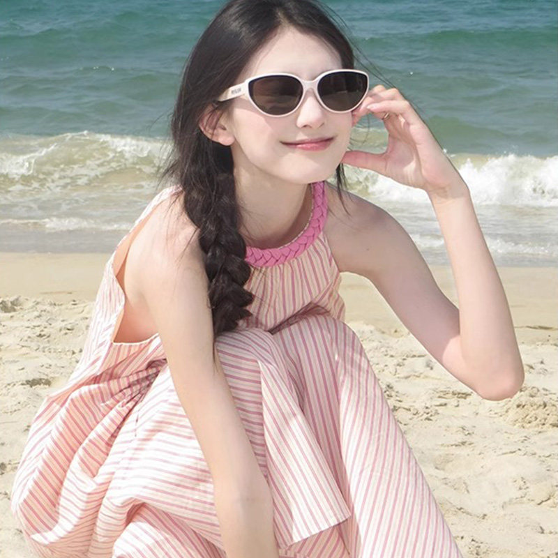 多巴胺可盐可甜粉色条纹套装女2024E夏季挂脖衬衫阔腿裤裙两件套