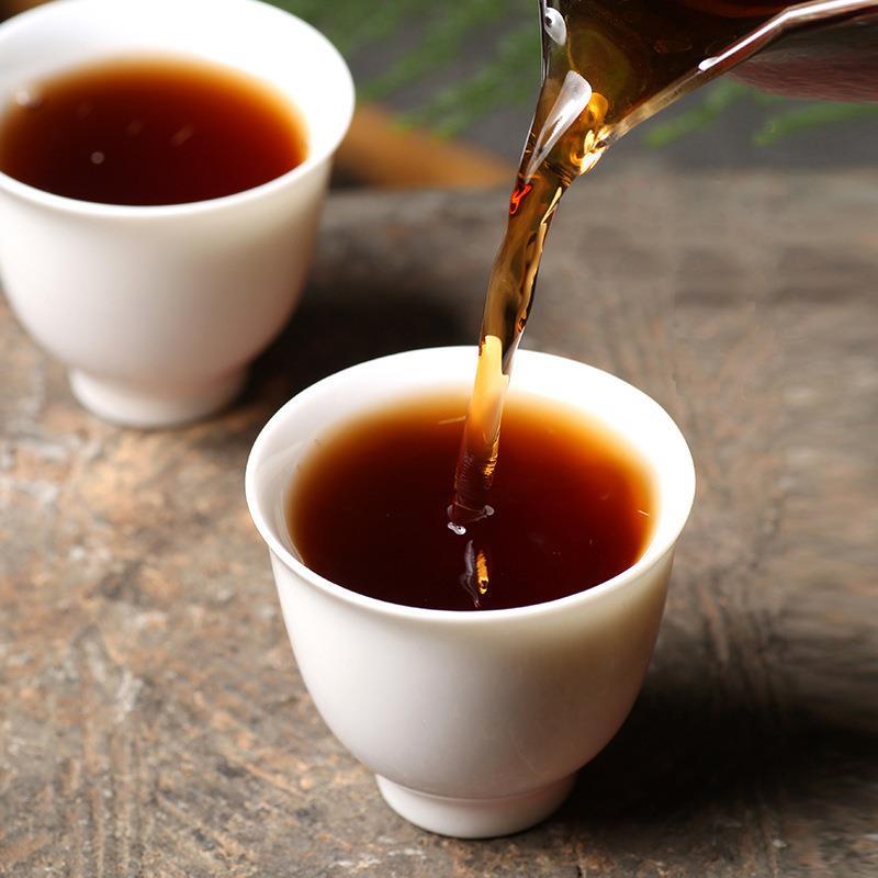 延初茶业 普洱茶 熟茶 饼茶 班章宫廷普洱茶纯料厂家直接发货