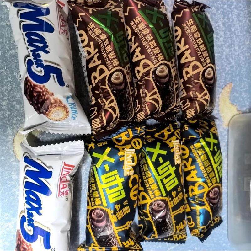 锦大MAX5果仁花生夹心巧克力棒生椰拿铁美式咖啡散称能量棒零食品
